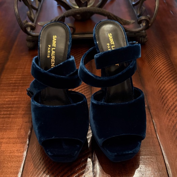Saint Laurent Paris Blue Velvet Platform Heels Size 37 / US 7 - Picture 2 of 8